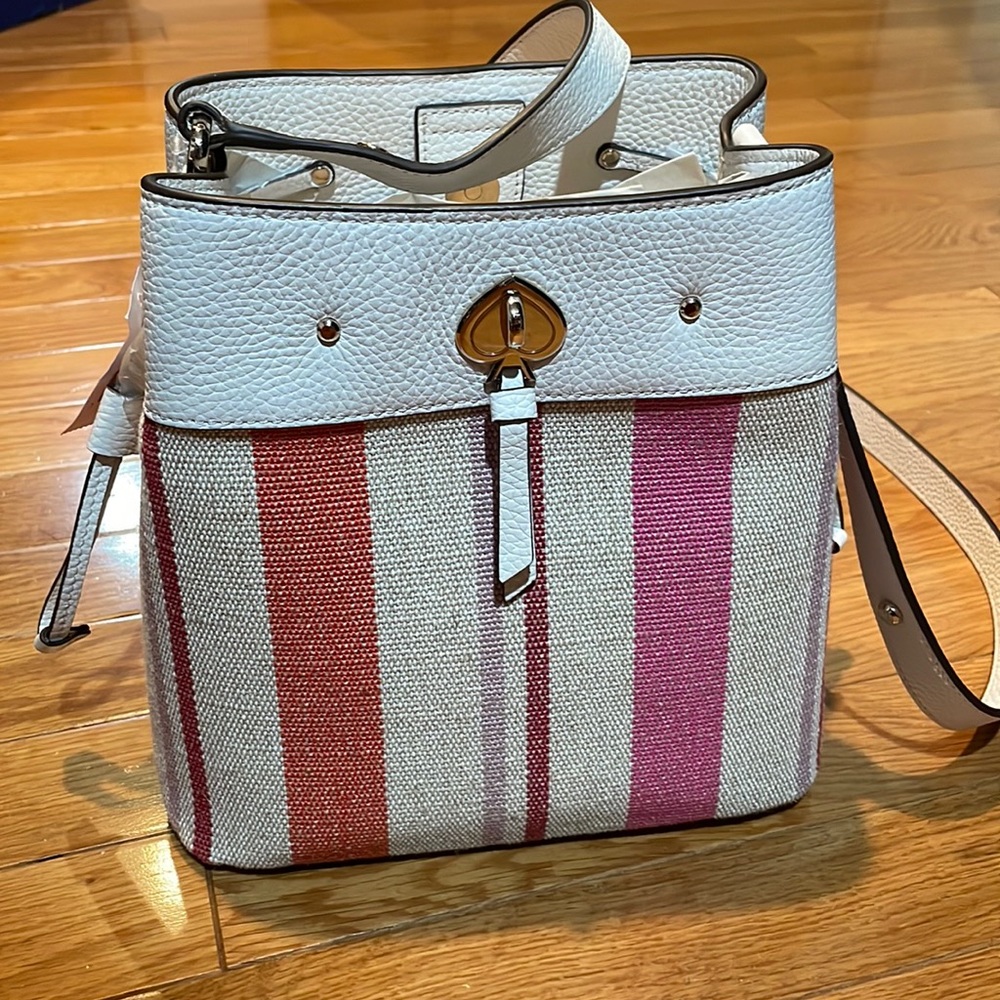 🆕 Kate Spade Marti Striped Canvas